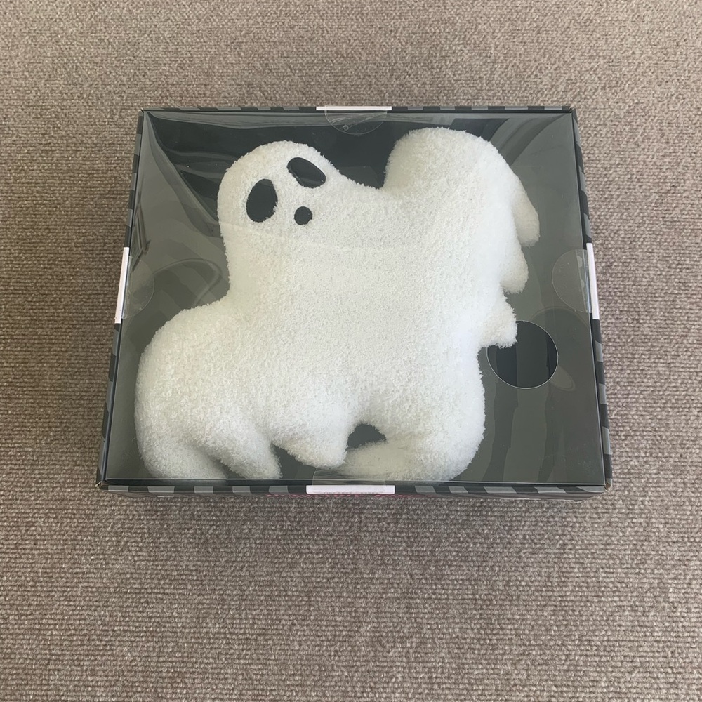 Tiny Love +Carry Ghoul Pillow w/ heat pack